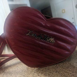Lux de Ville heart-shaped purse